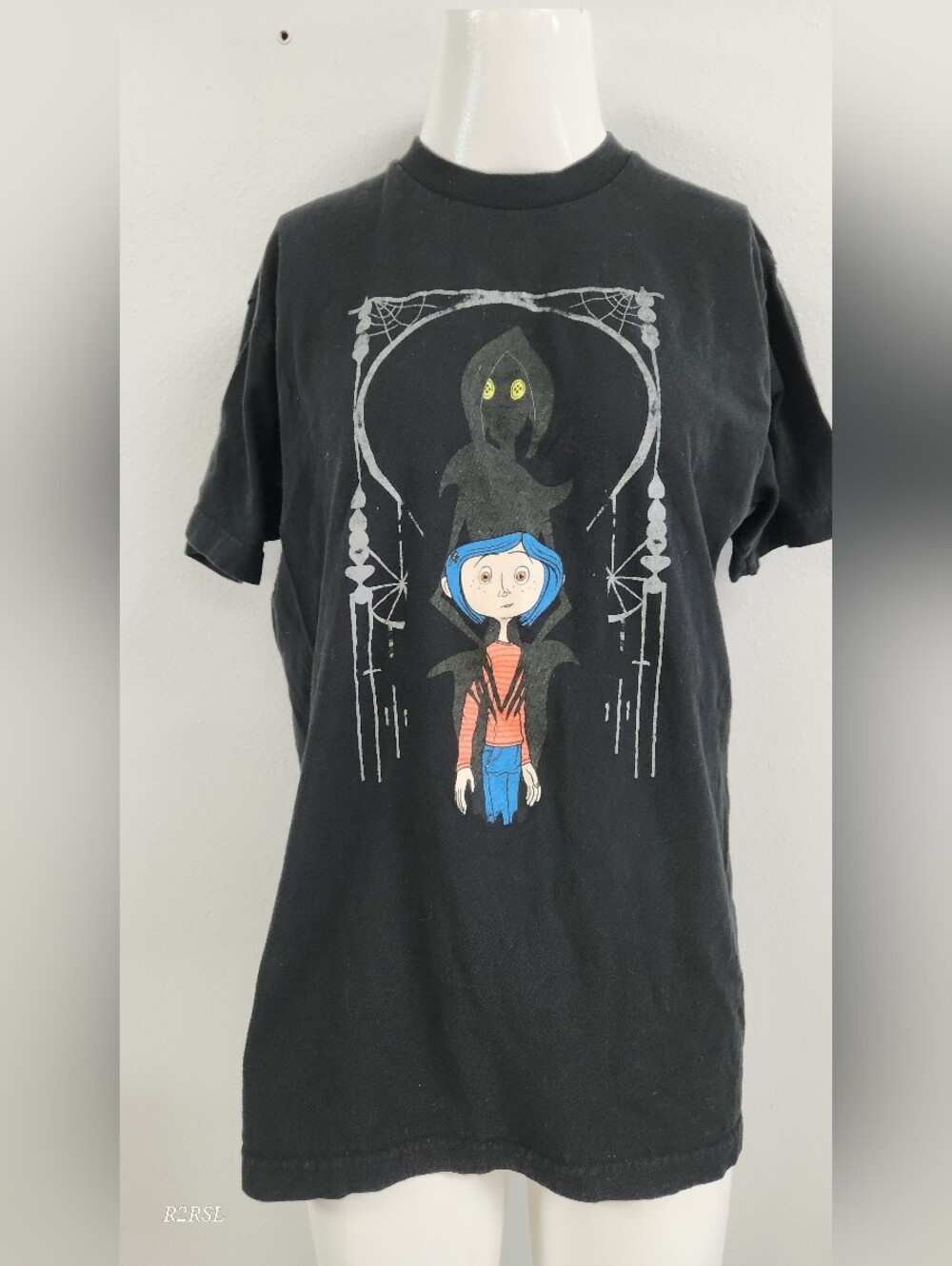 Coraline Graphic Tee Black Other Mother Button Eyes LAIKA Womens M Goth